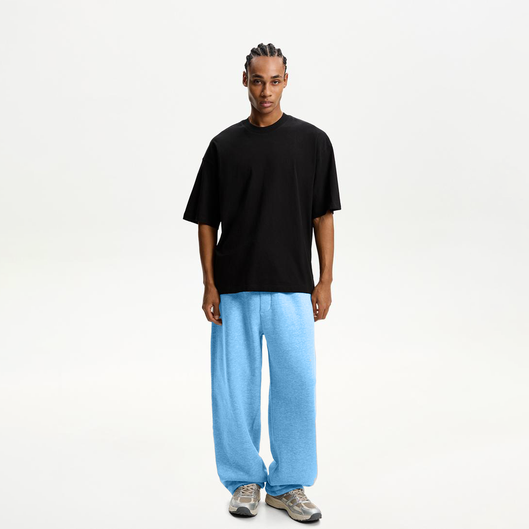 Sky Blue Oversized Fleece Sweatpants for Men – Relaxed Fit Streetwear Essential